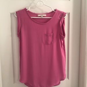 Purple/pink flowy shirt